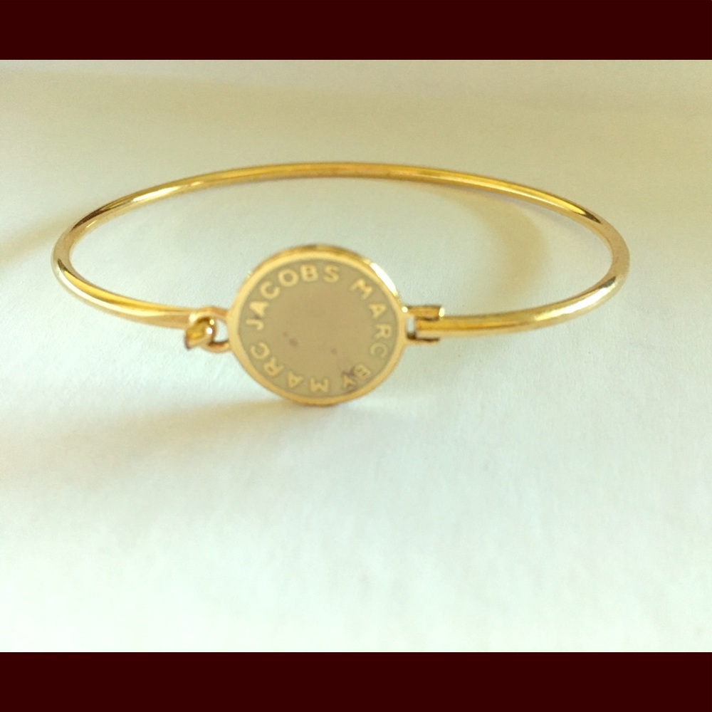 Marc Jacobs Gold Bangle